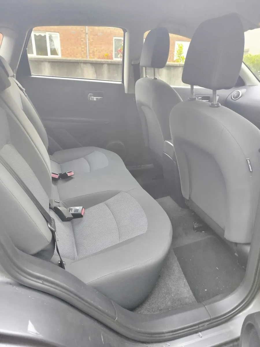 Nissan Qashqai 2012 - Image 2