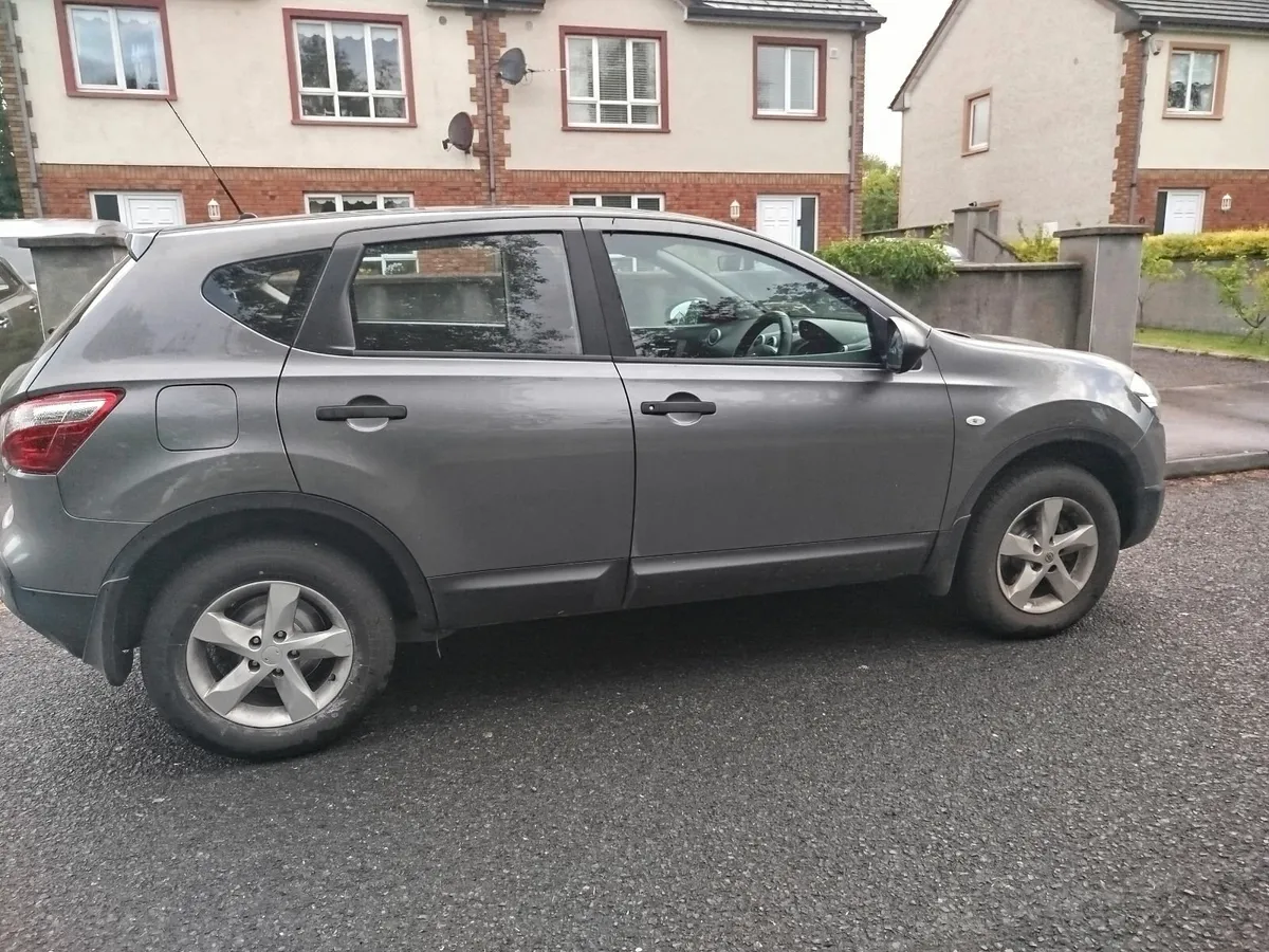Nissan Qashqai 2012 - Image 3