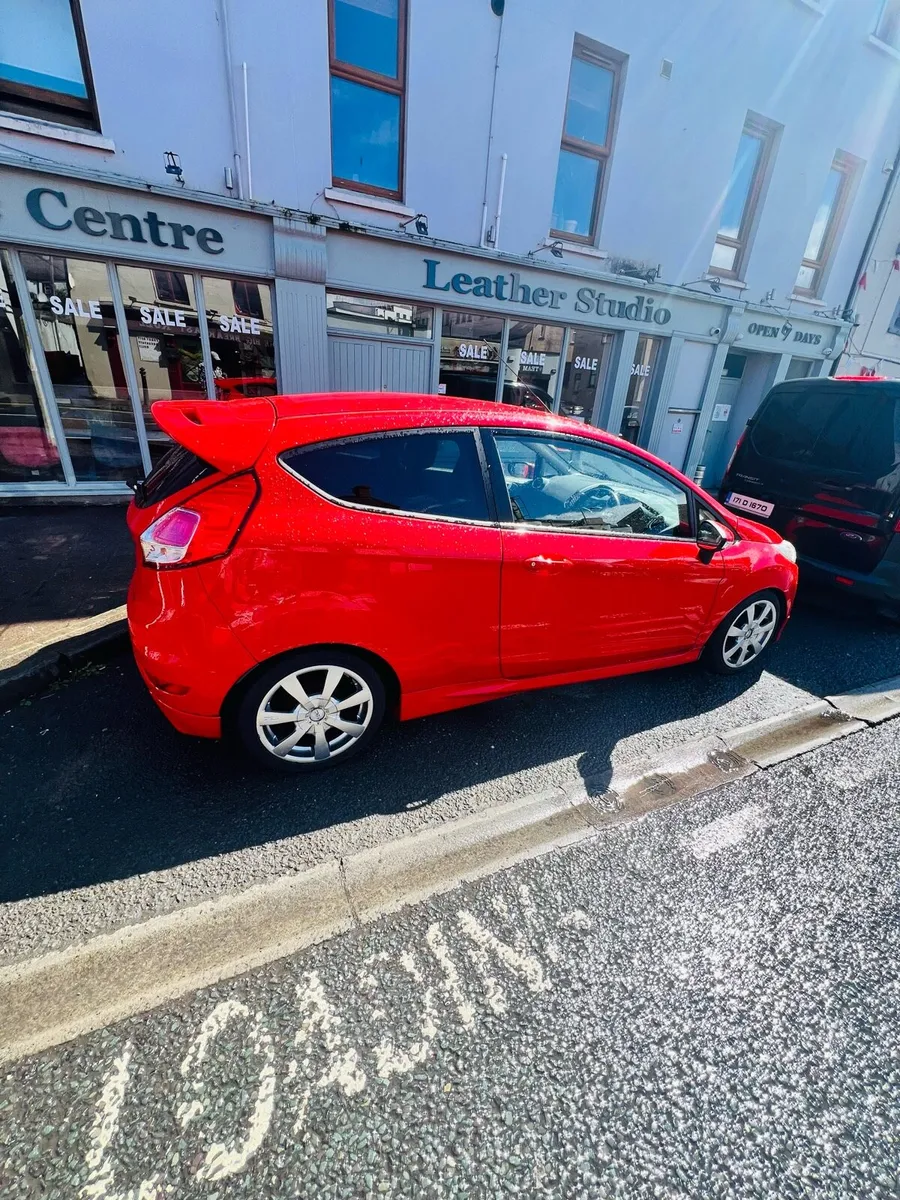 Fiesta S 2013 - Image 4