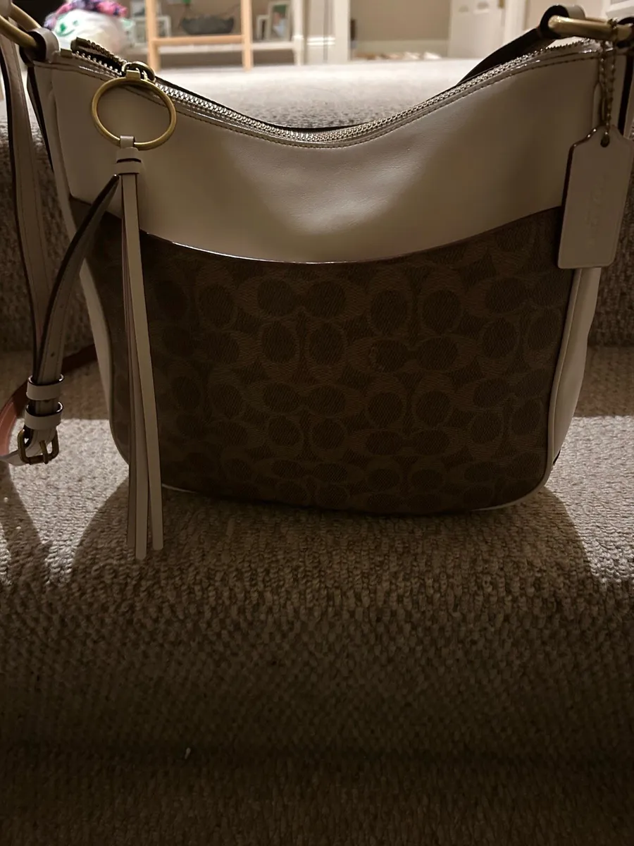 Ladies Handbag - Image 1