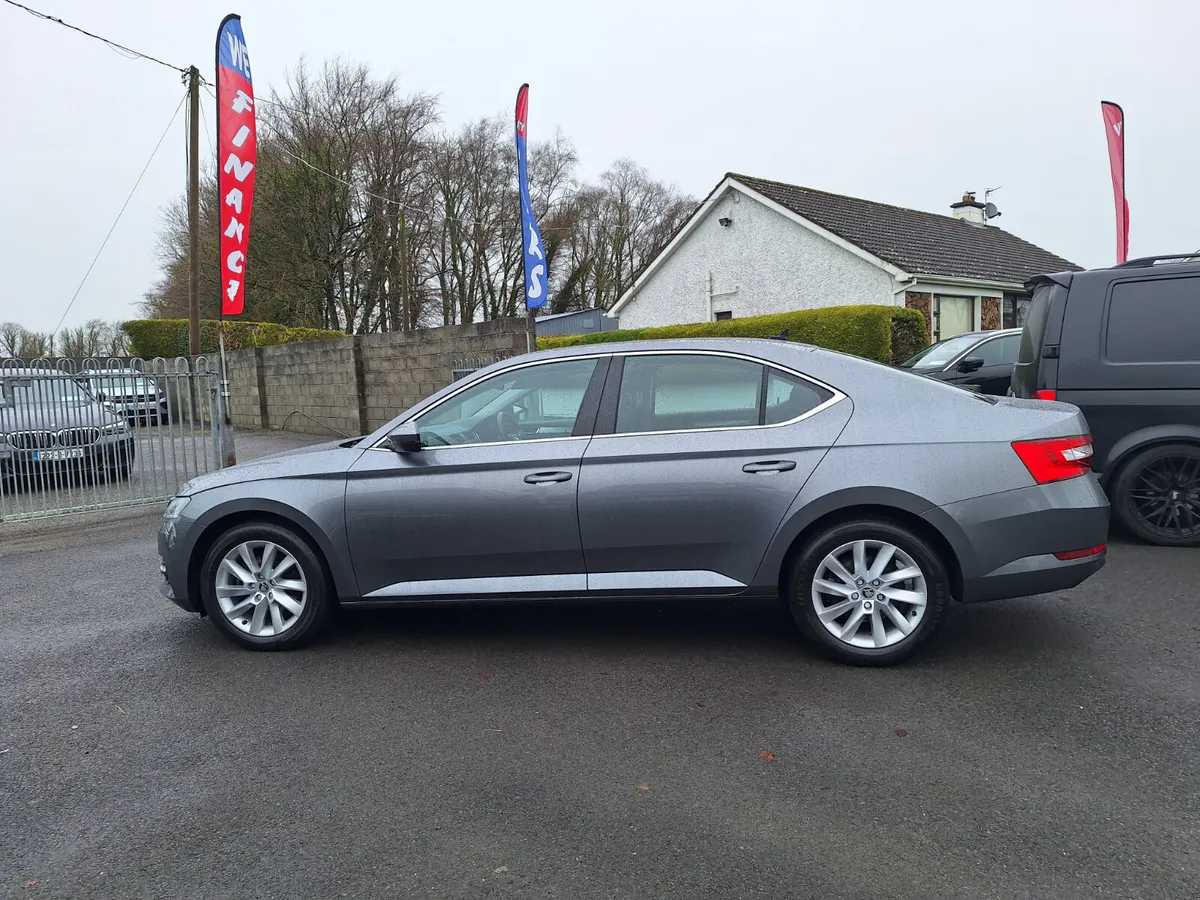 *DEPOSIT TAKEN* Superb 2.0 Tdi *Heated Seats - Image 4