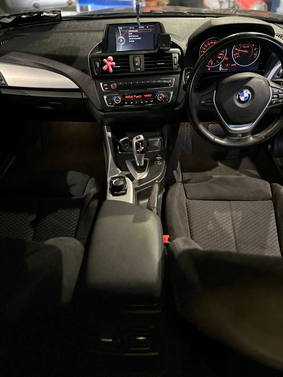 BMW 1-Series 2012 - Image 2