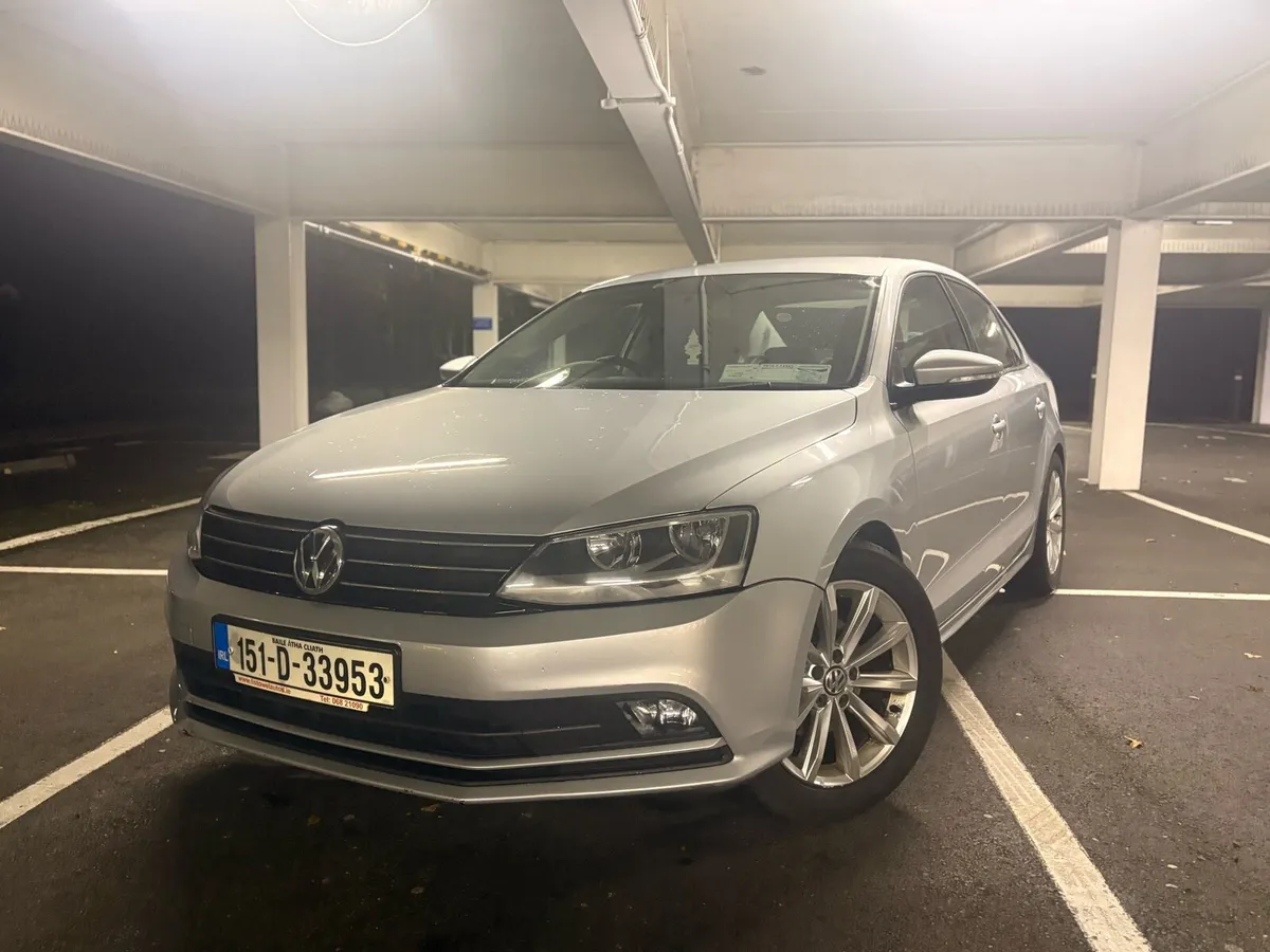 VOLKSWAGEN JETTA 2.0 AUTO - Image 1
