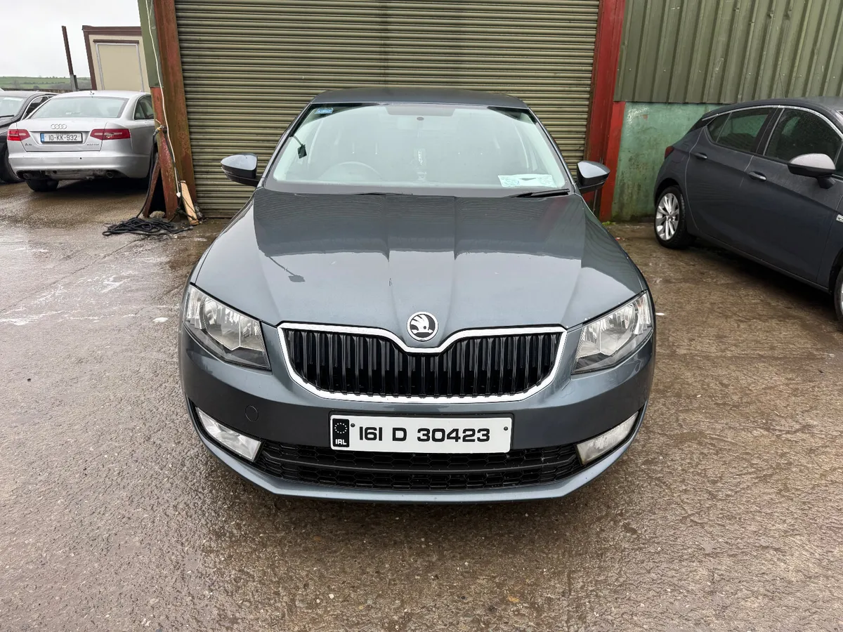 16 SKODA OCTAVIA 1.6TDI AUTOMATIC - Image 2