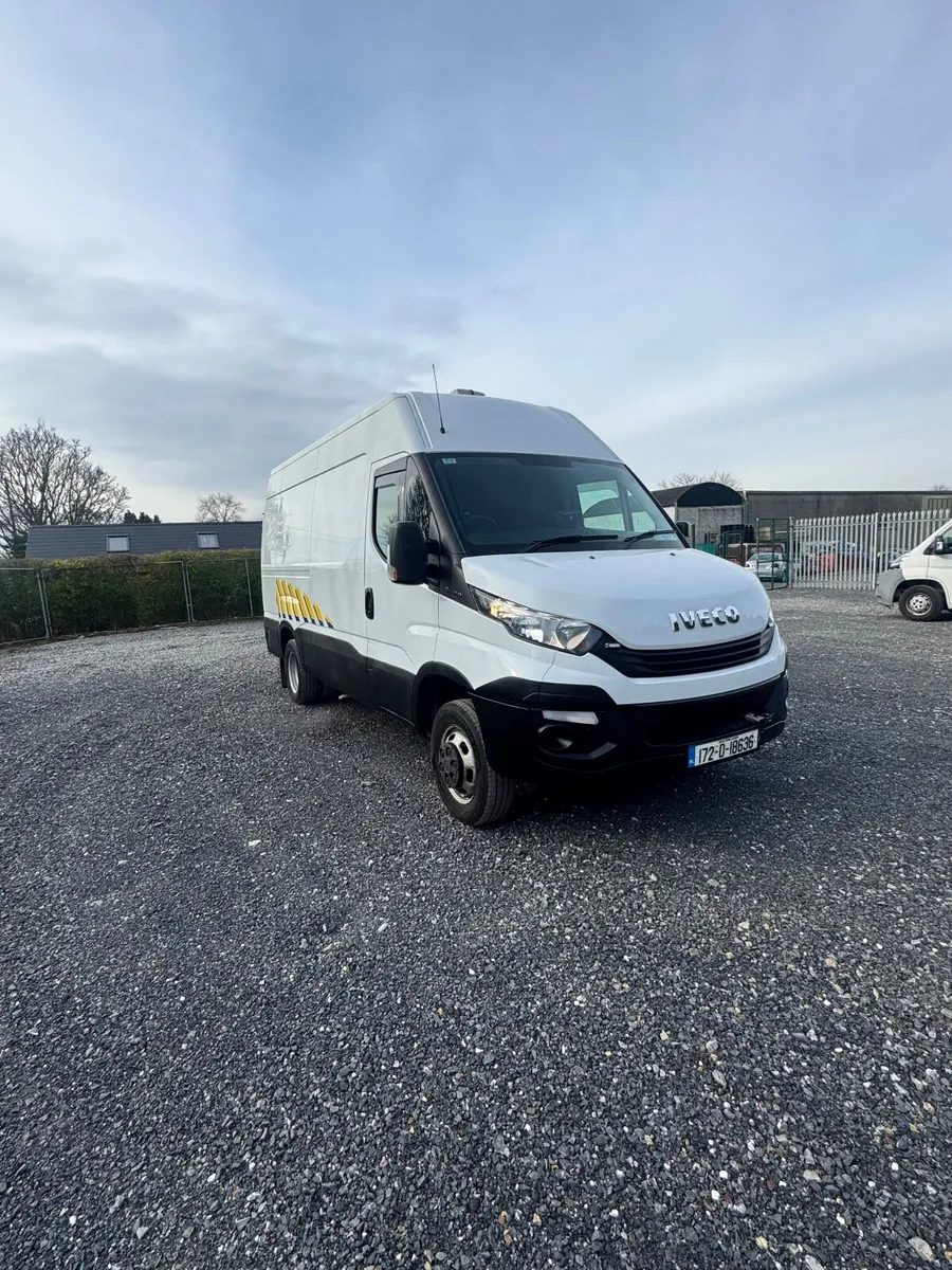 Iveco daily 2017 mwb - Image 2