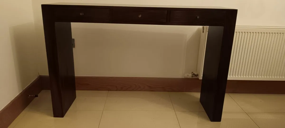 Console table - Image 2