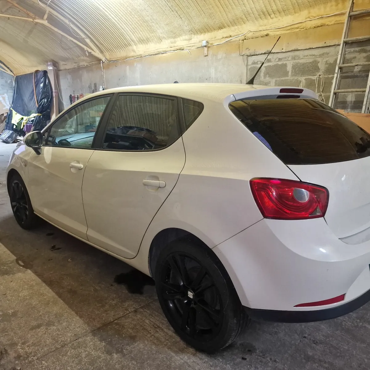 SEAT Ibiza 2008 - Image 1