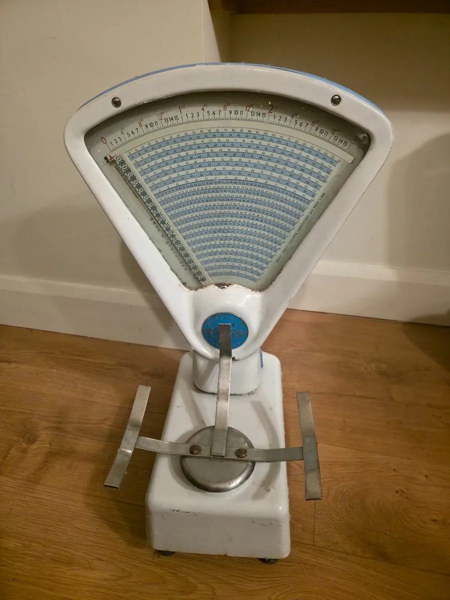 Vintage Industrial Weighing Scales - Image 4