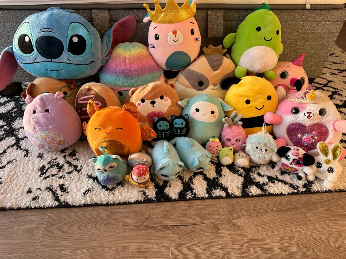 Squishimellows collection