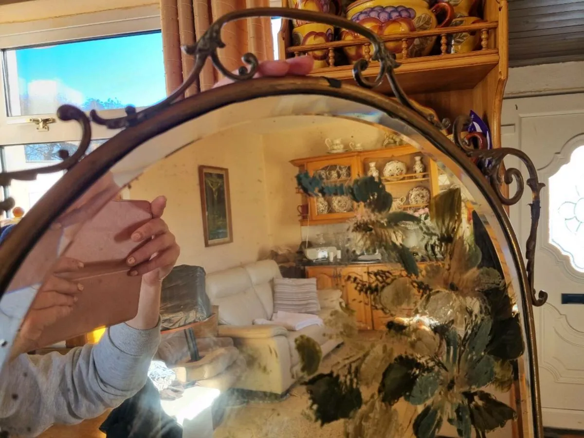 Antique fireguard - Image 3