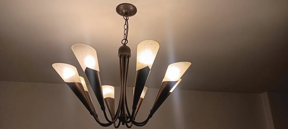 Light fitting - Image 1