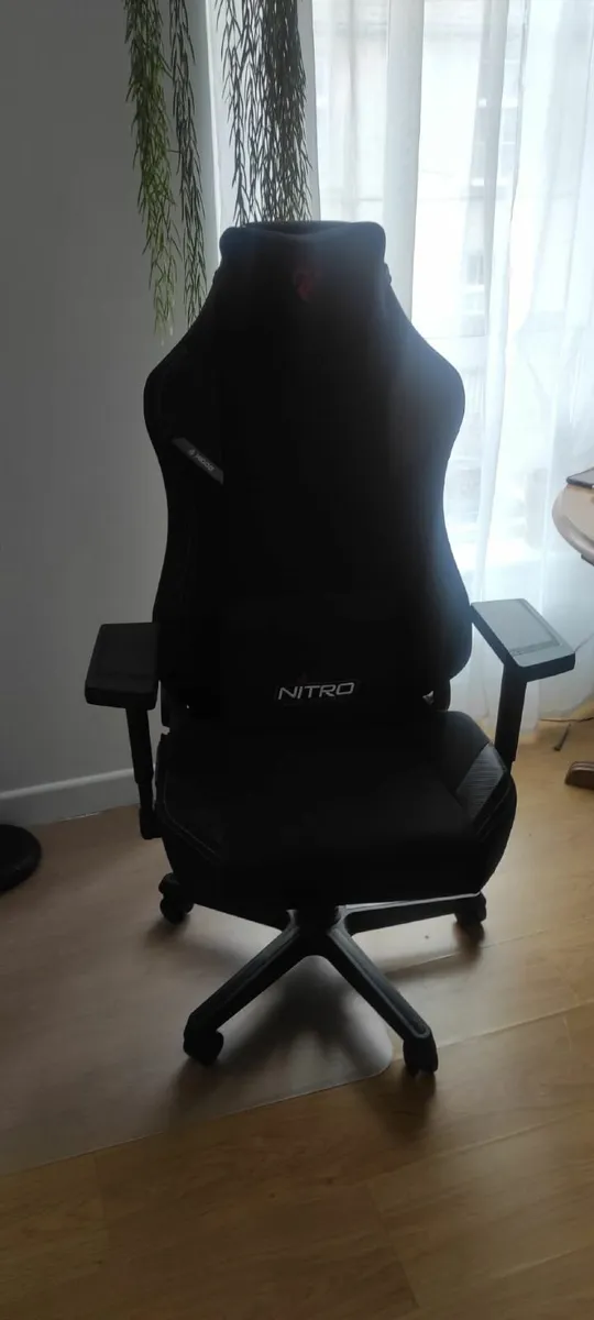 Computer Gaming chair - Image 2