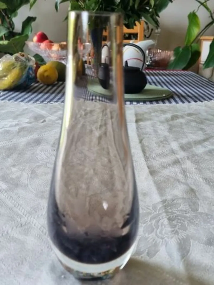 Scandinavian glass vase - Image 1