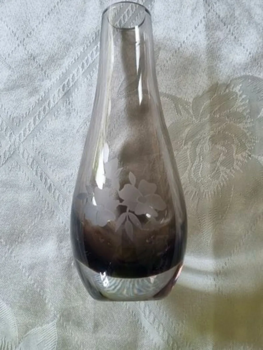 Scandinavian glass vase - Image 4