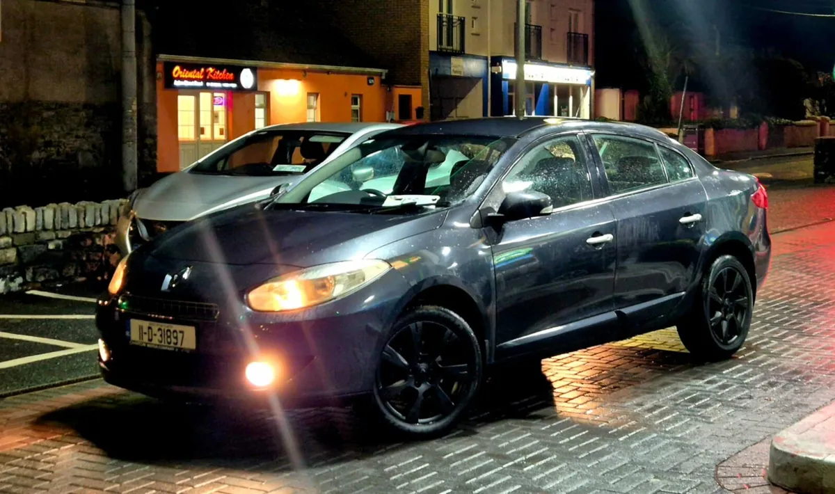 2011 RENAULT FLUENCE 1.5 AUTOMATIC NCT 10/26 - Image 1