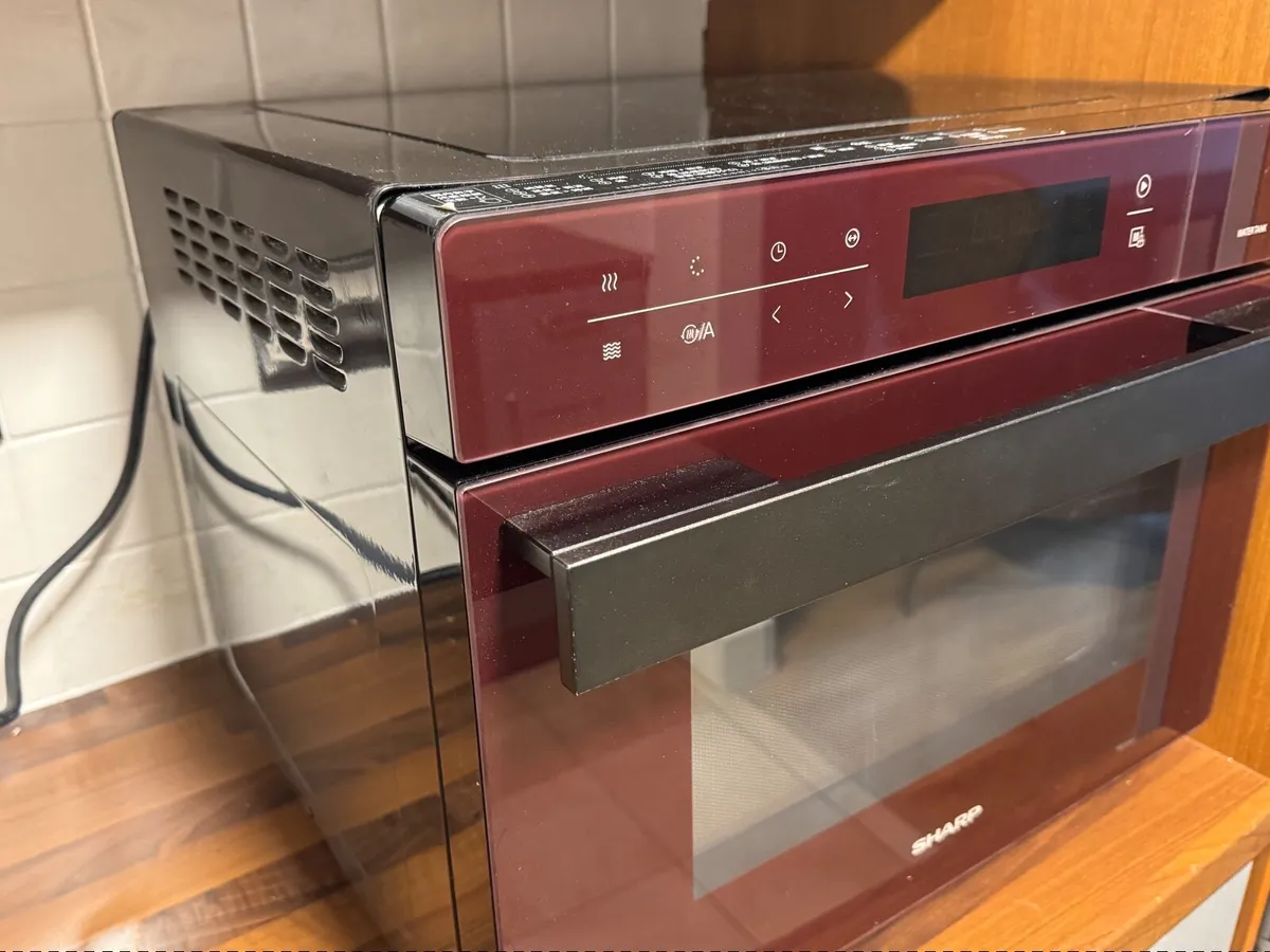 Super practical SHARP combi oven & microwave - Image 1