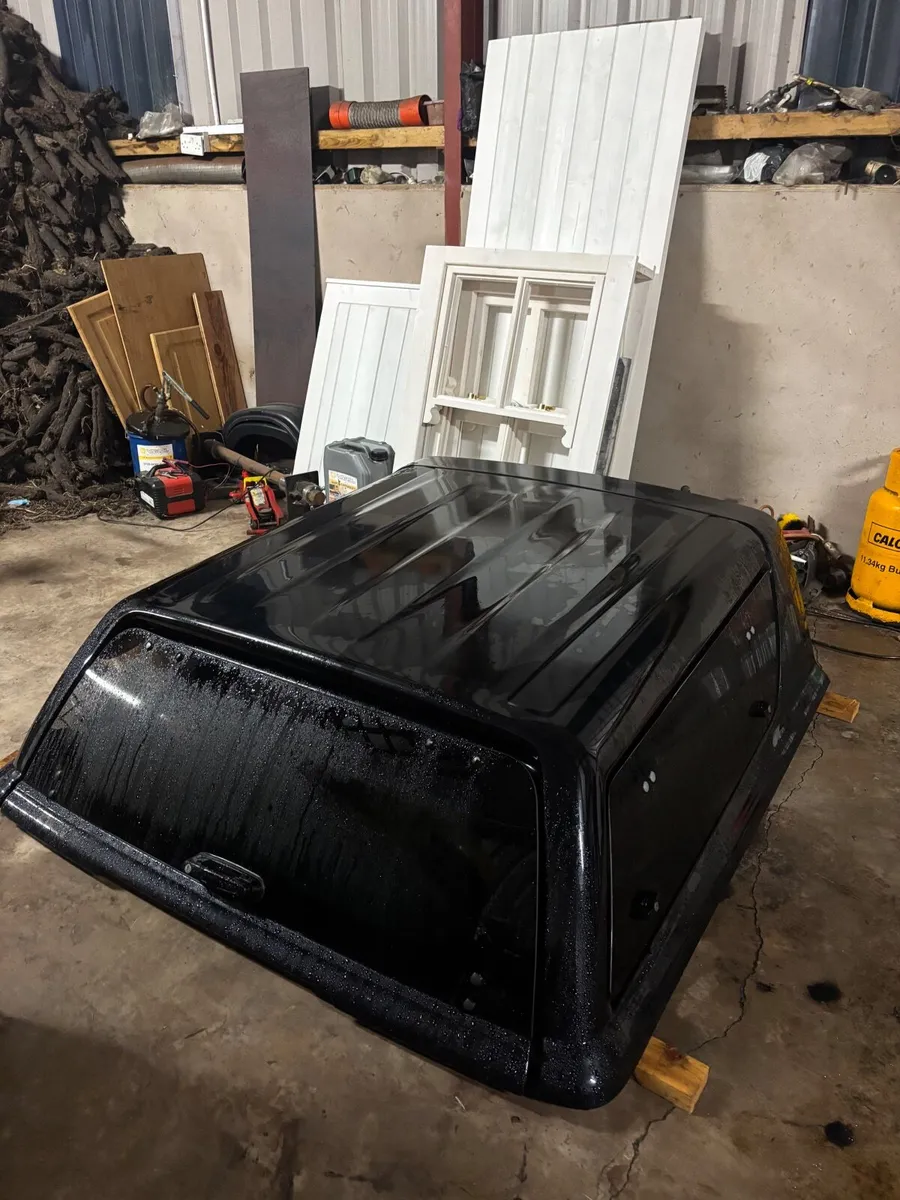 Genuine Toyota Hilux canopy - Image 1