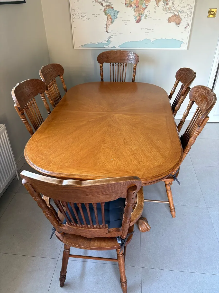 Dining/kitchen table and chairs - Image 4