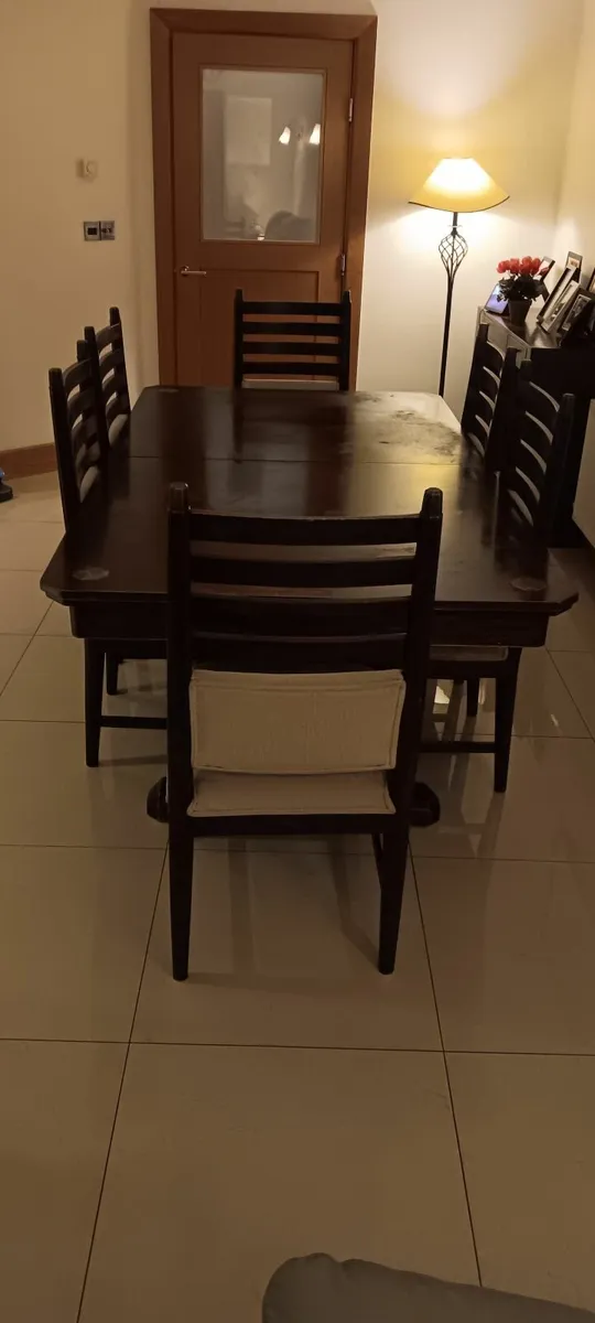 Table & chairs, console, light fitting & picture - Image 3