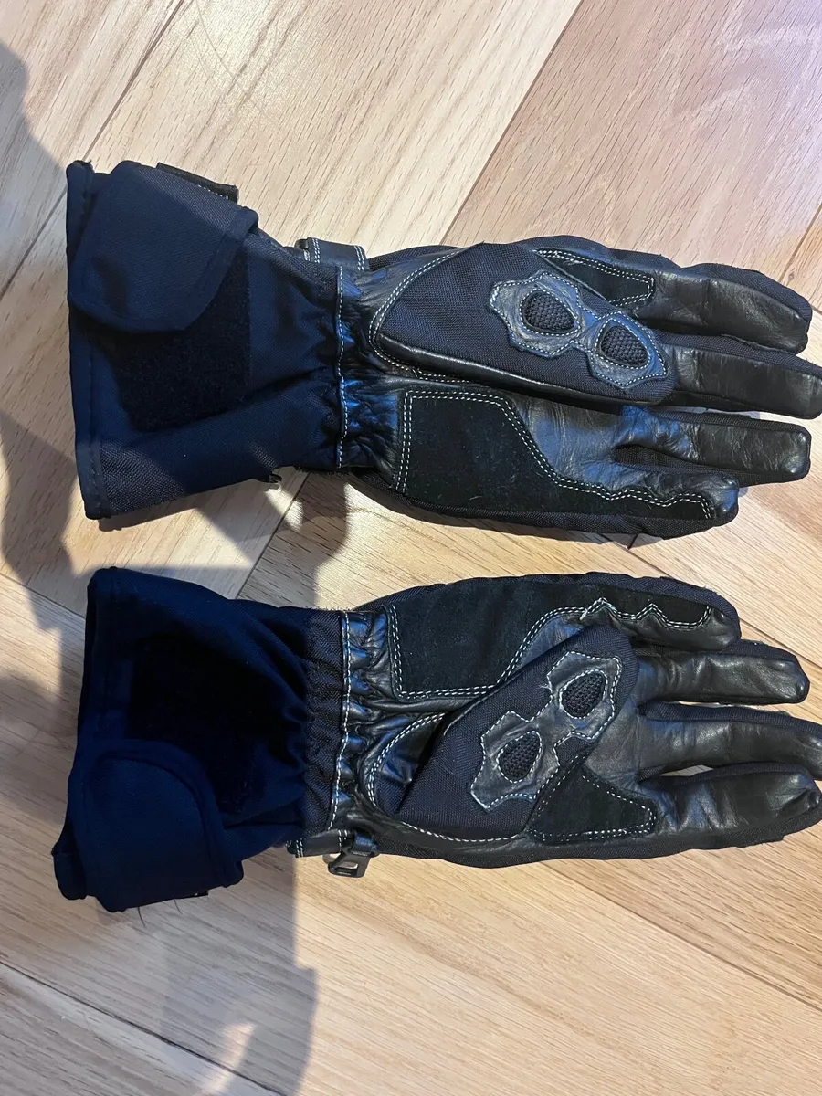 Motorbike Ladies Wear - Image 1