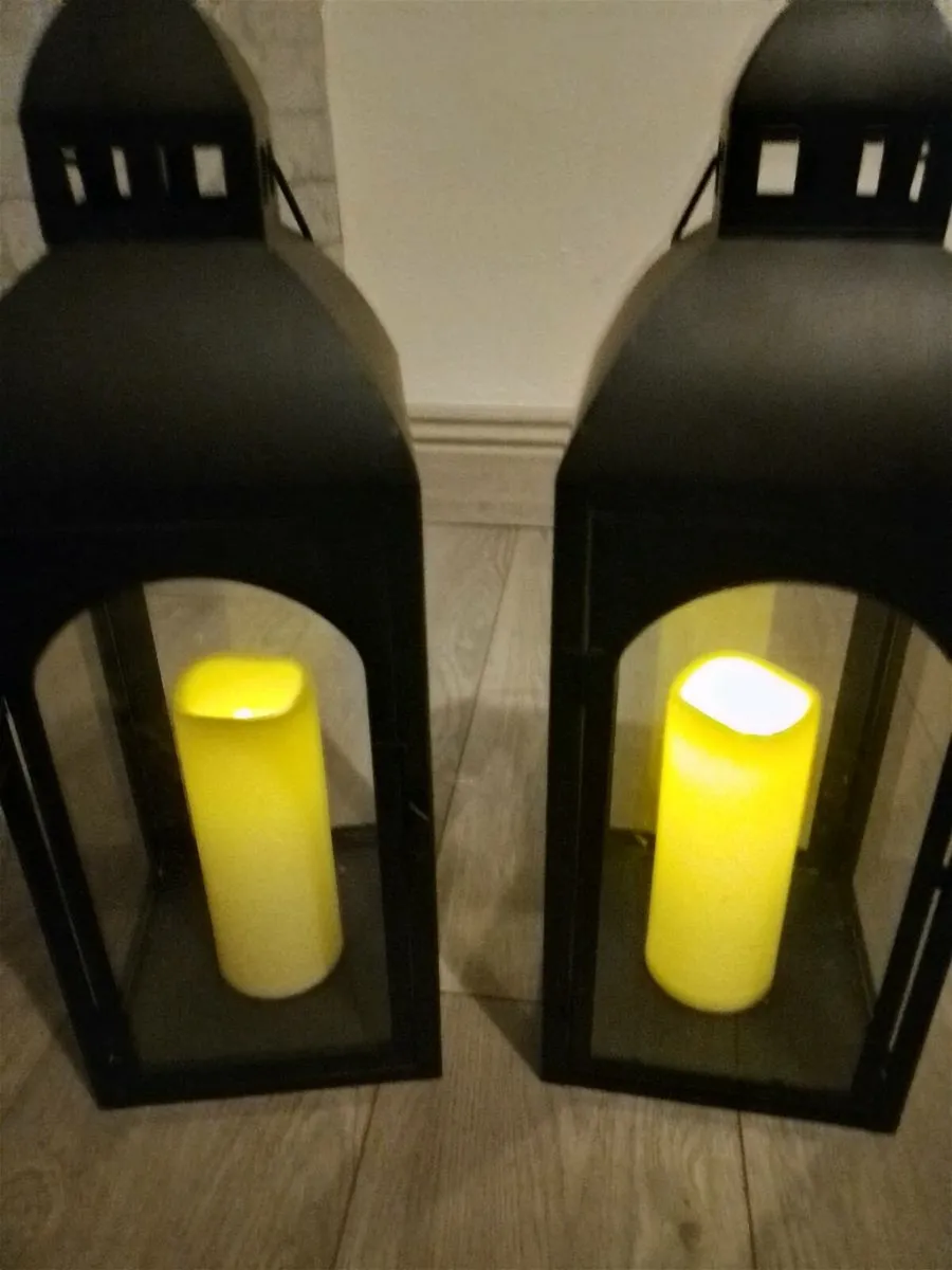 Lanterns for sale in good condition black Meduim - Image 2