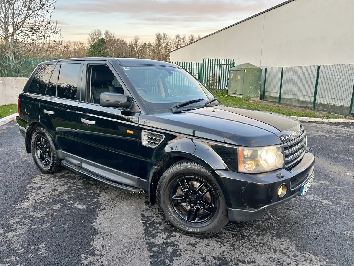 Range Rover Sport - 5 Seater €333 tax - Image 2