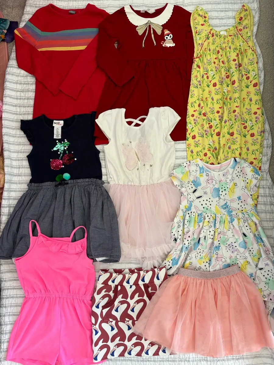 Girls bundle clothes 5-6 yrs - Image 3