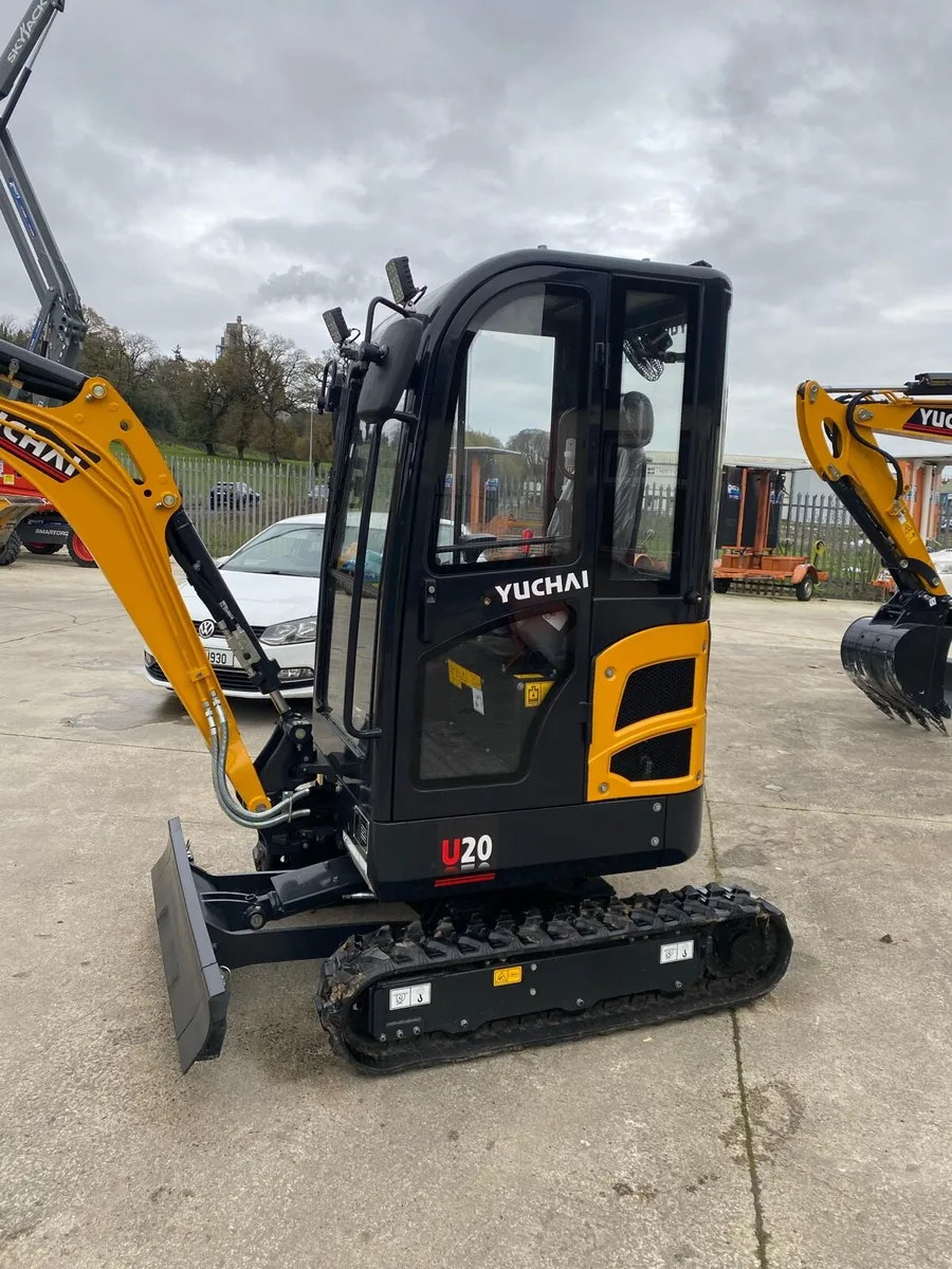 2 ton excavator - Image 2