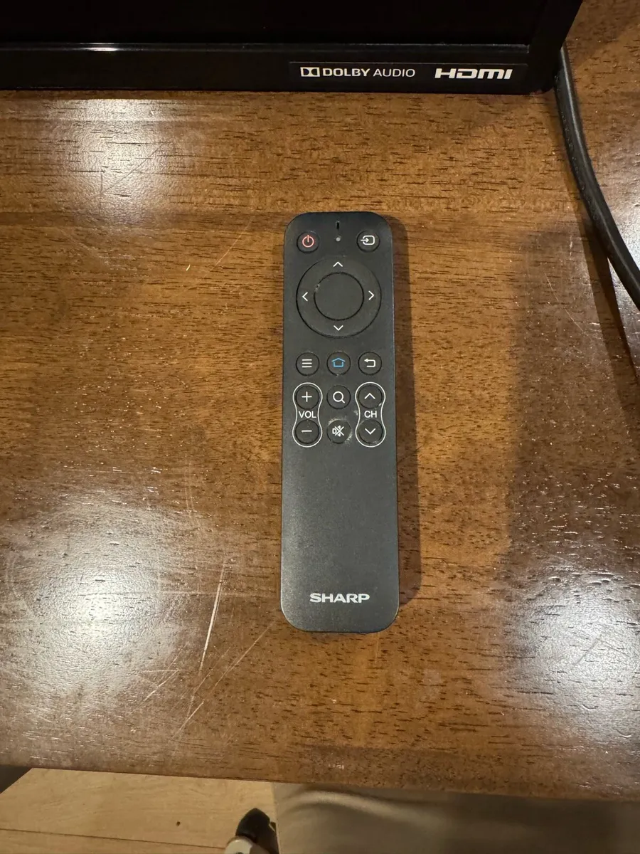 SHARP TV 40” - mint condition - Image 3