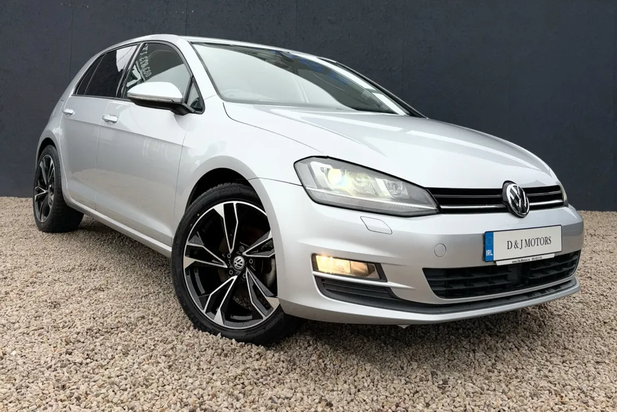 Volkswagen Golf 1.2 TSi Automatic 2015 Comfortline - Image 1