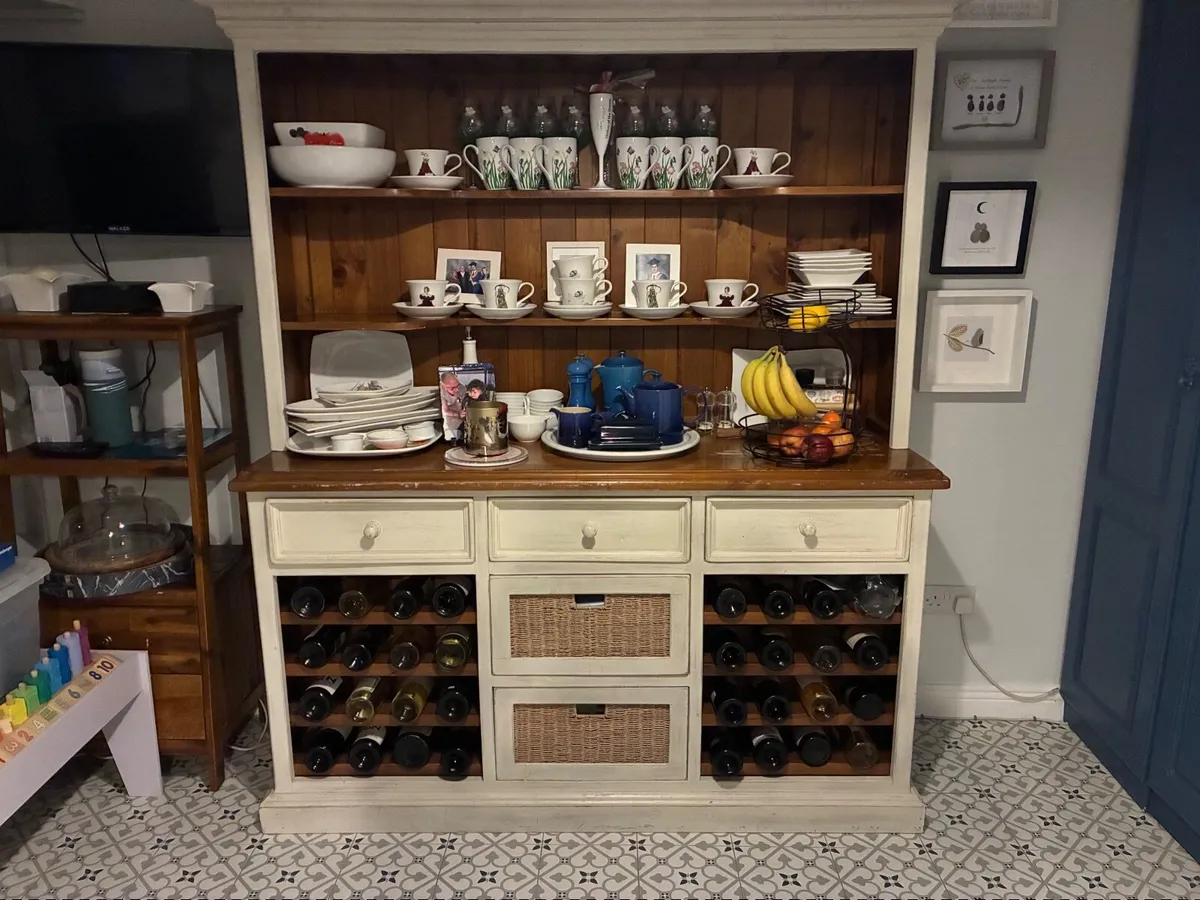 Kitchen dresser - Image 2