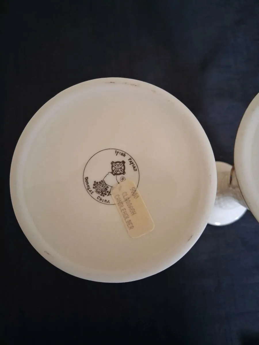 2 Donegal China Claddagh Ring Candlestick Holders - Image 2