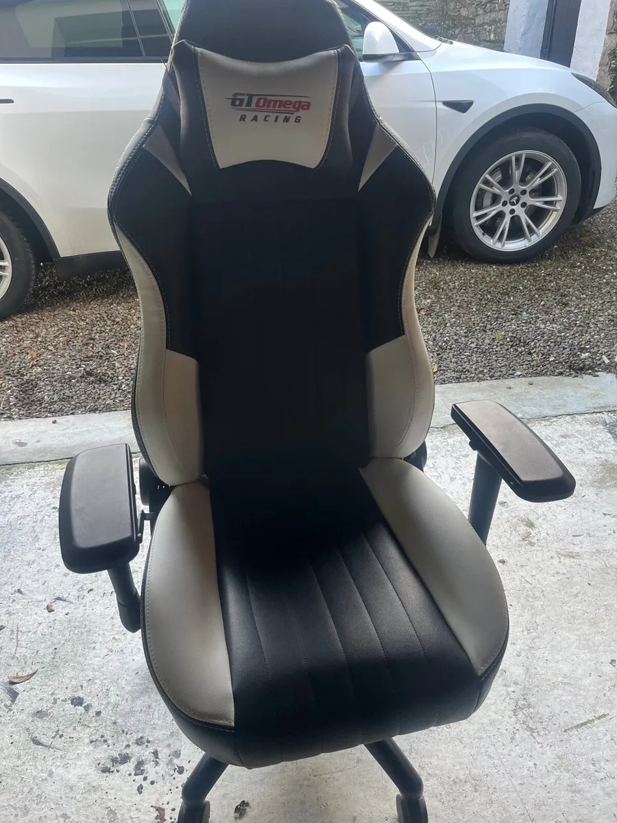 Gaming/office Chair - Image 3