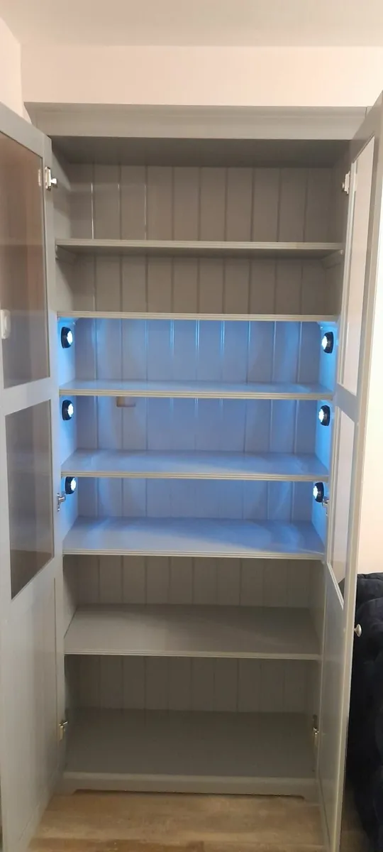 Display Cabinet - Image 3