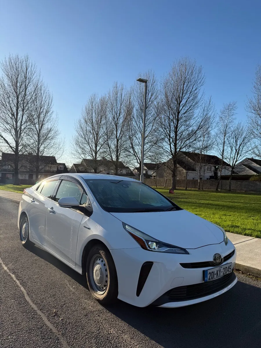 Toyota Prius 2020 - Image 1