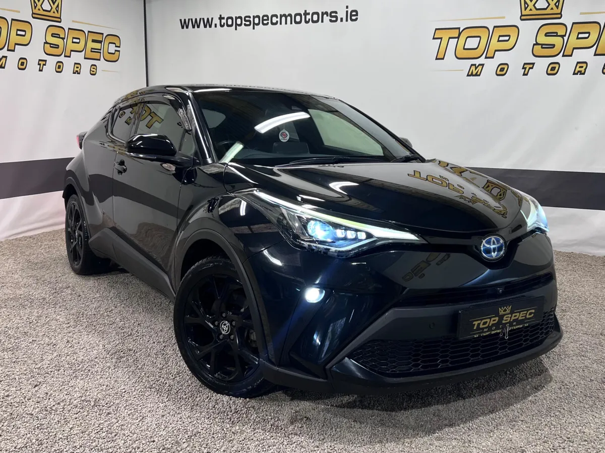 2020 Toyota C-HR 1.8 HYBRID / SOL G-PACK NERO 🎩 - Image 2