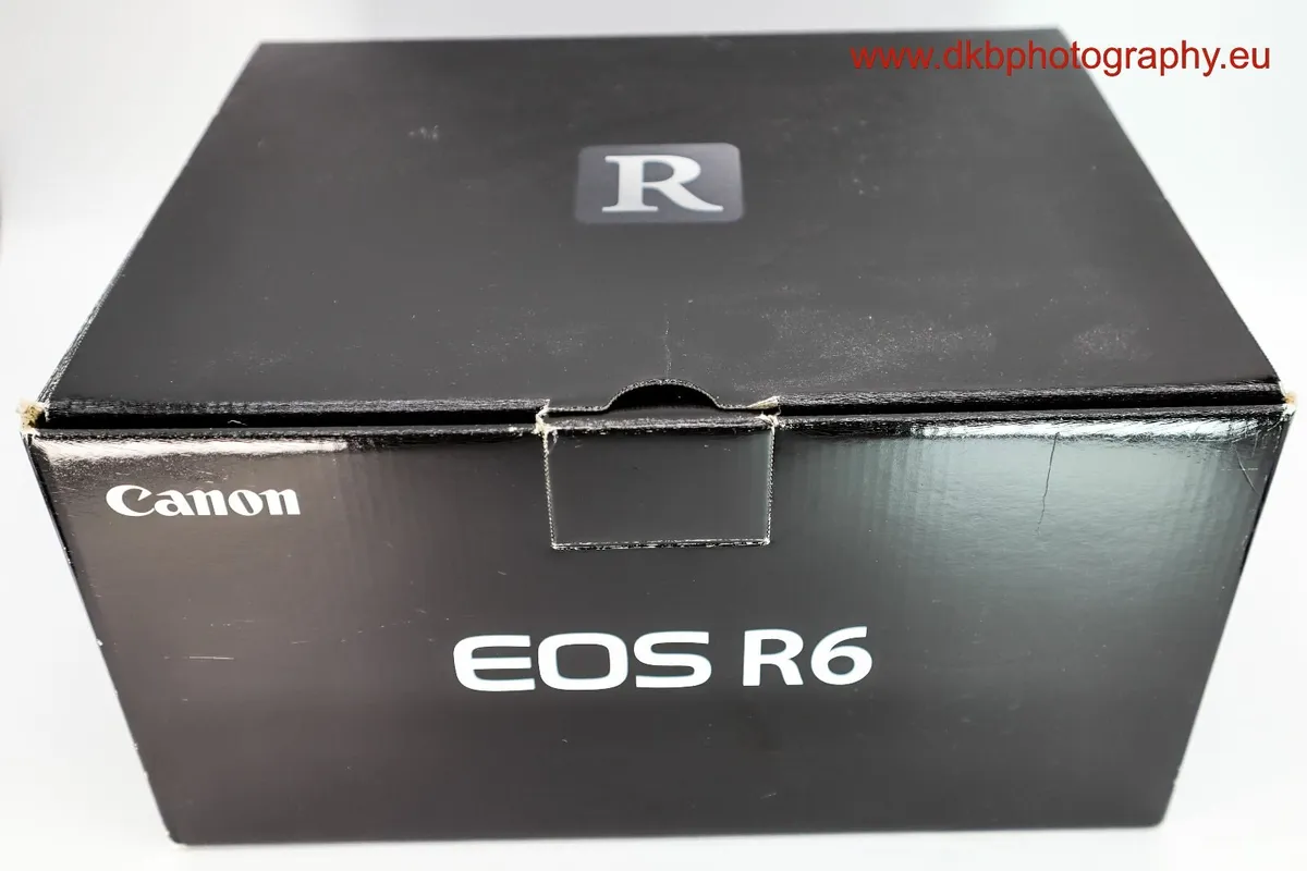 CANON EOS R6 MIRRORLESS CAMERA #0599 - Image 1