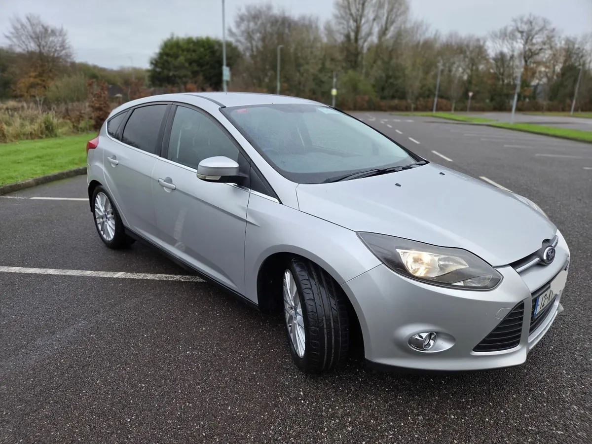 Ford Focus 2012 - Image 4