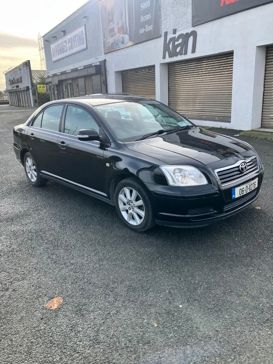 Toyota Avenssis - Image 2