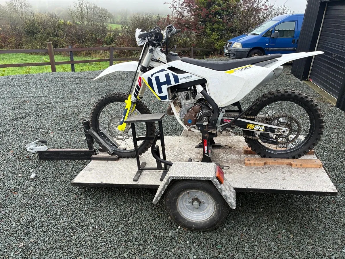 Motor Bike - Image 1