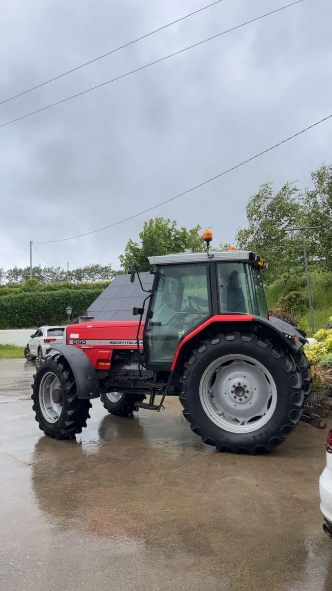 Massey 6160 - Image 3