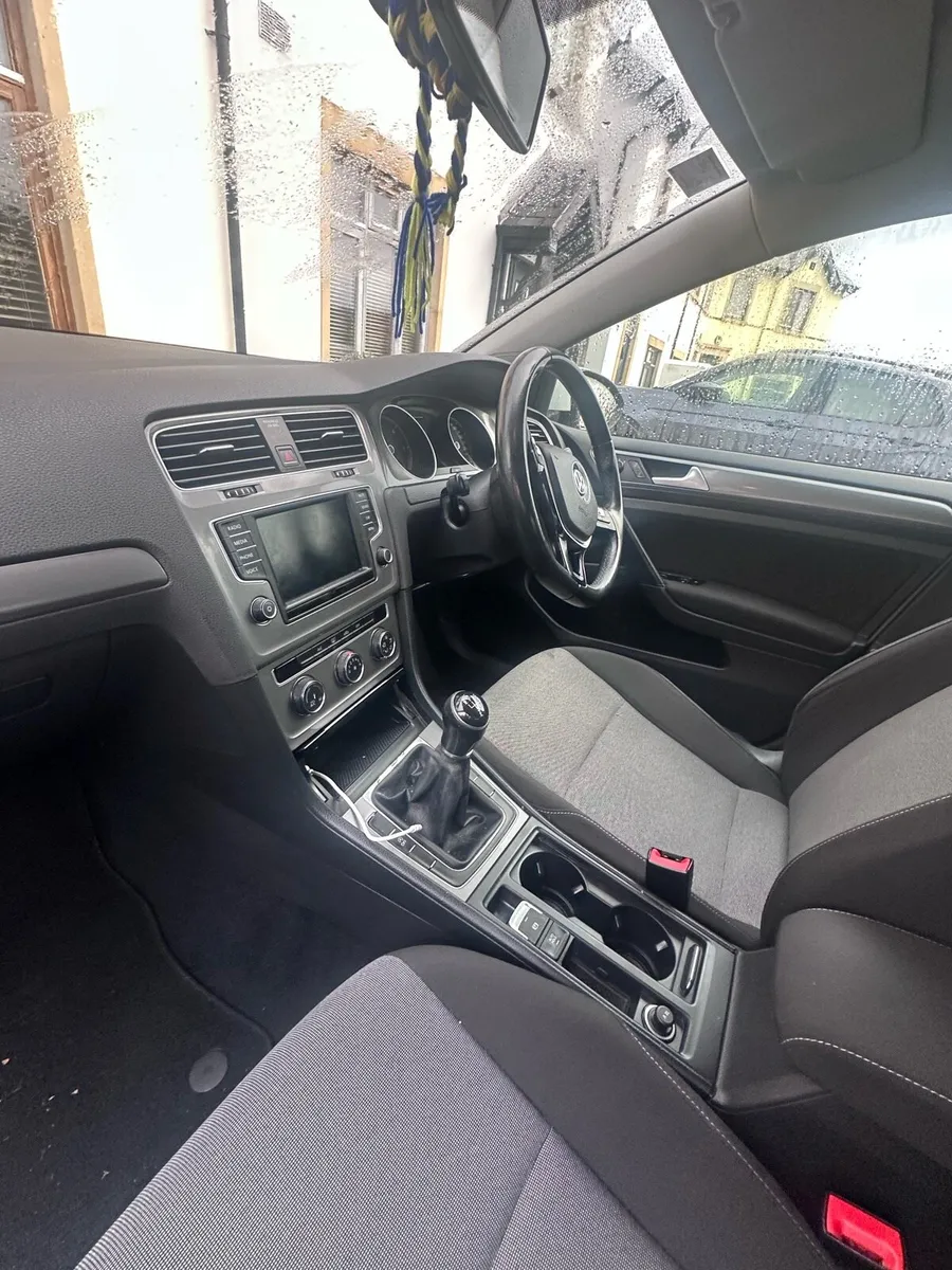 162 VW GOLF - Excellent Condition - Image 2