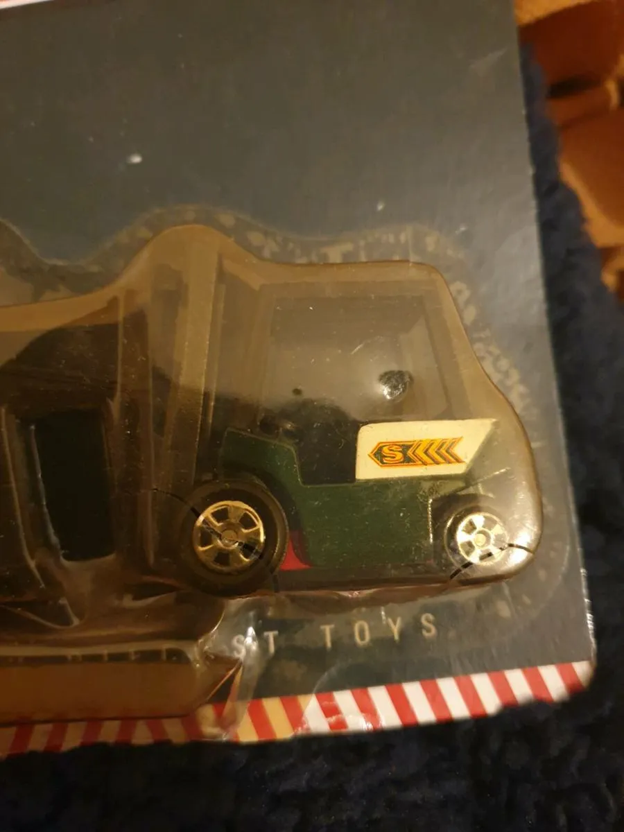 VERY RARE EDDIE STOBART TY987601 FORK LIFT - Image 2