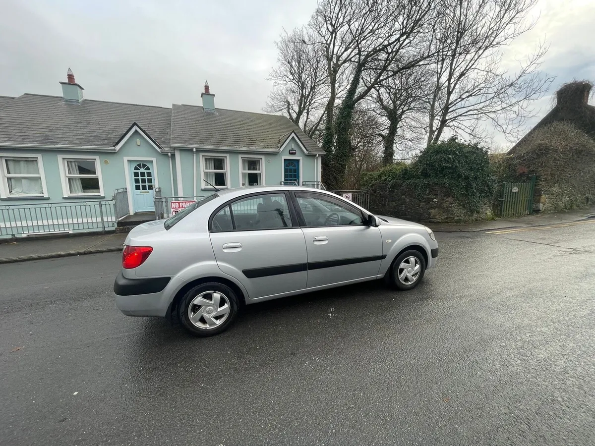 2006 Kia Rio 1.4 Petrol Saloon NCT 02/26 TAX 02/26 - Image 2