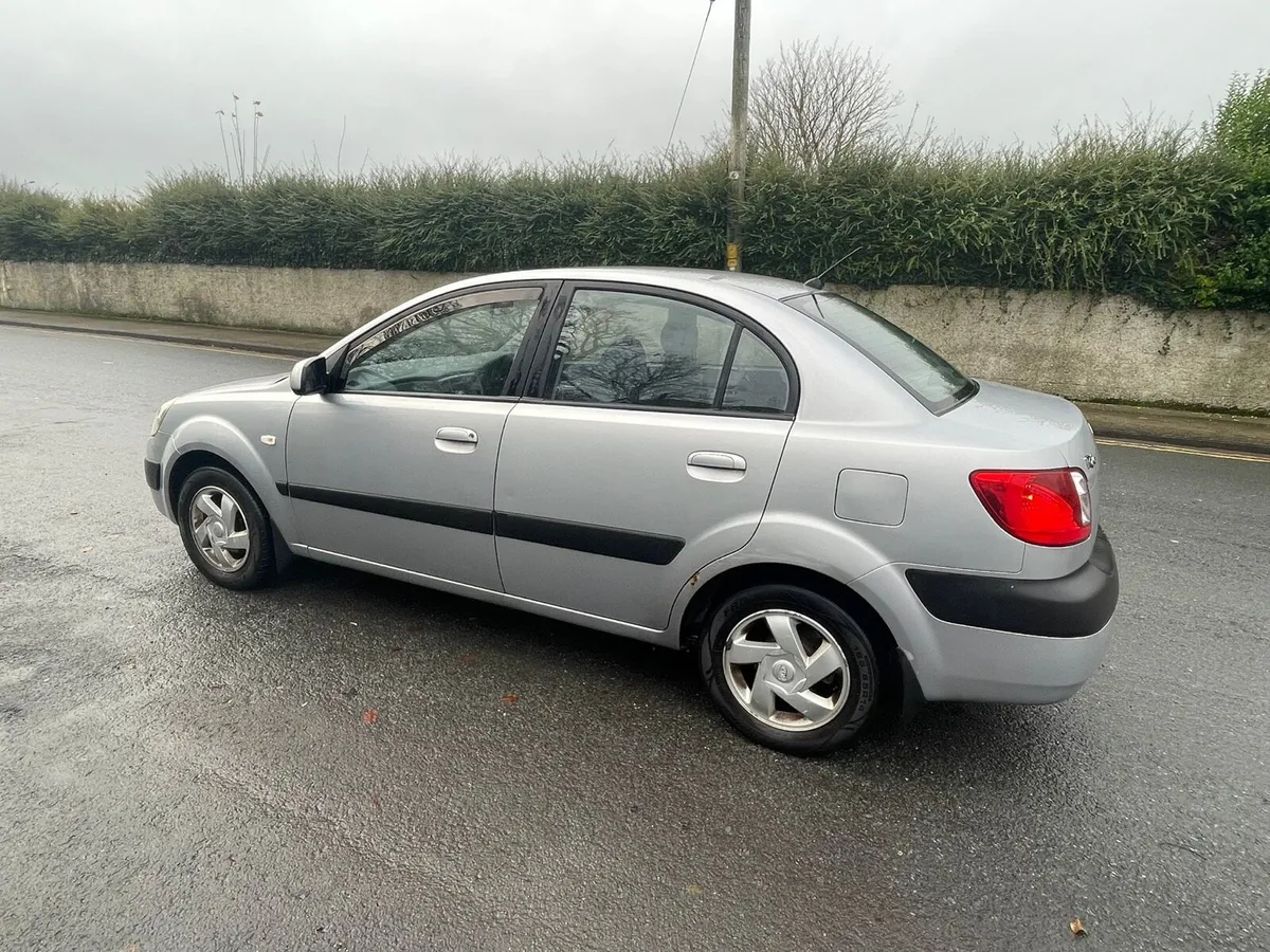 2006 Kia Rio 1.4 Petrol Saloon NCT 02/26 TAX 02/26 - Image 1