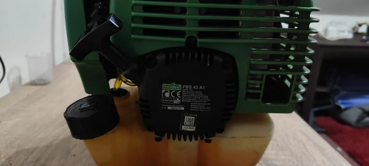 Strimmer for sale - Image 3