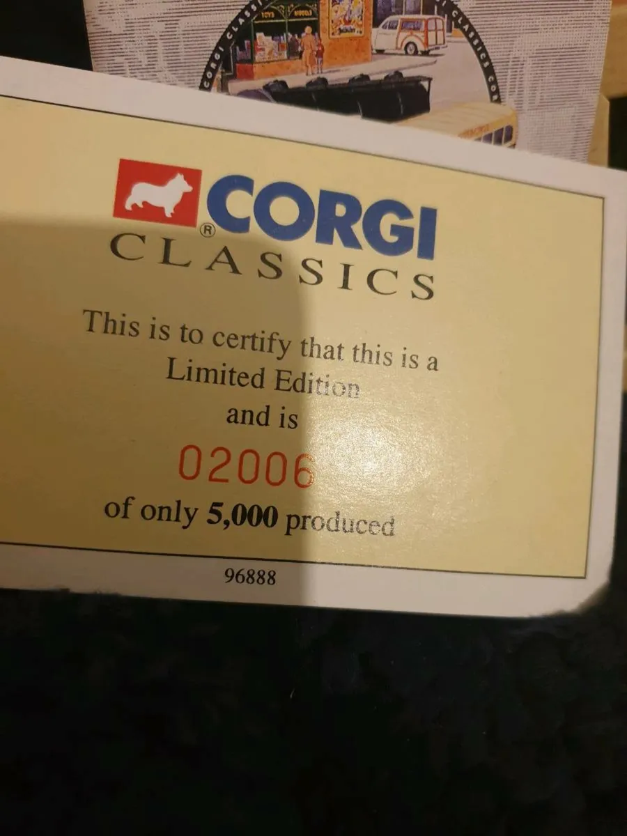 CORGI MORRIS J VAN SOUTHDOWN DIE.CAST - Image 2