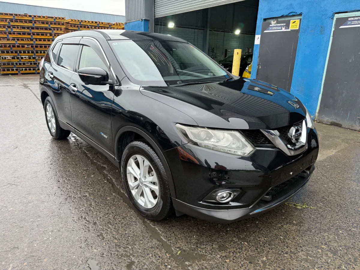 2016 Nissan X- Trail 2.0 Auto/Hybrid /Leather Spec - Image 1
