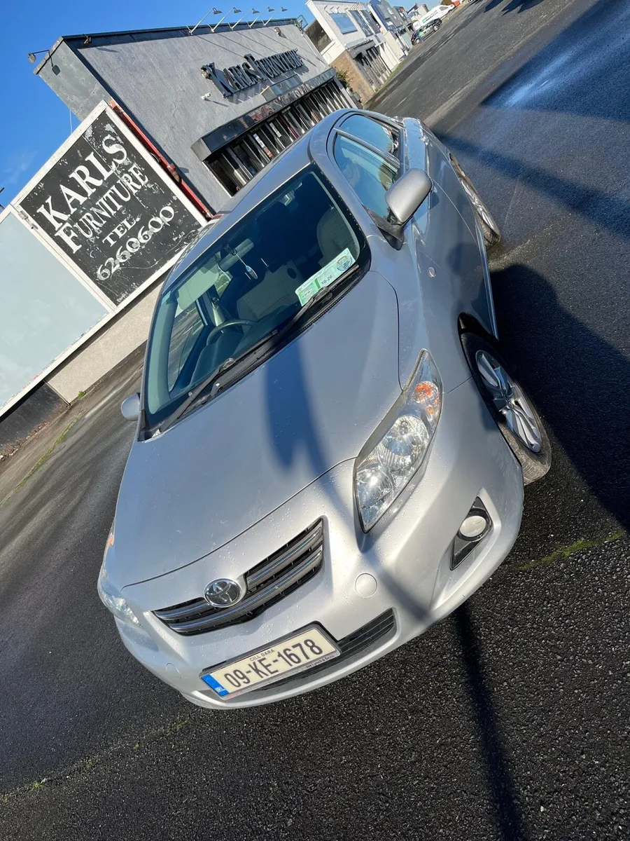 Toyota Corolla 2009 - Image 3