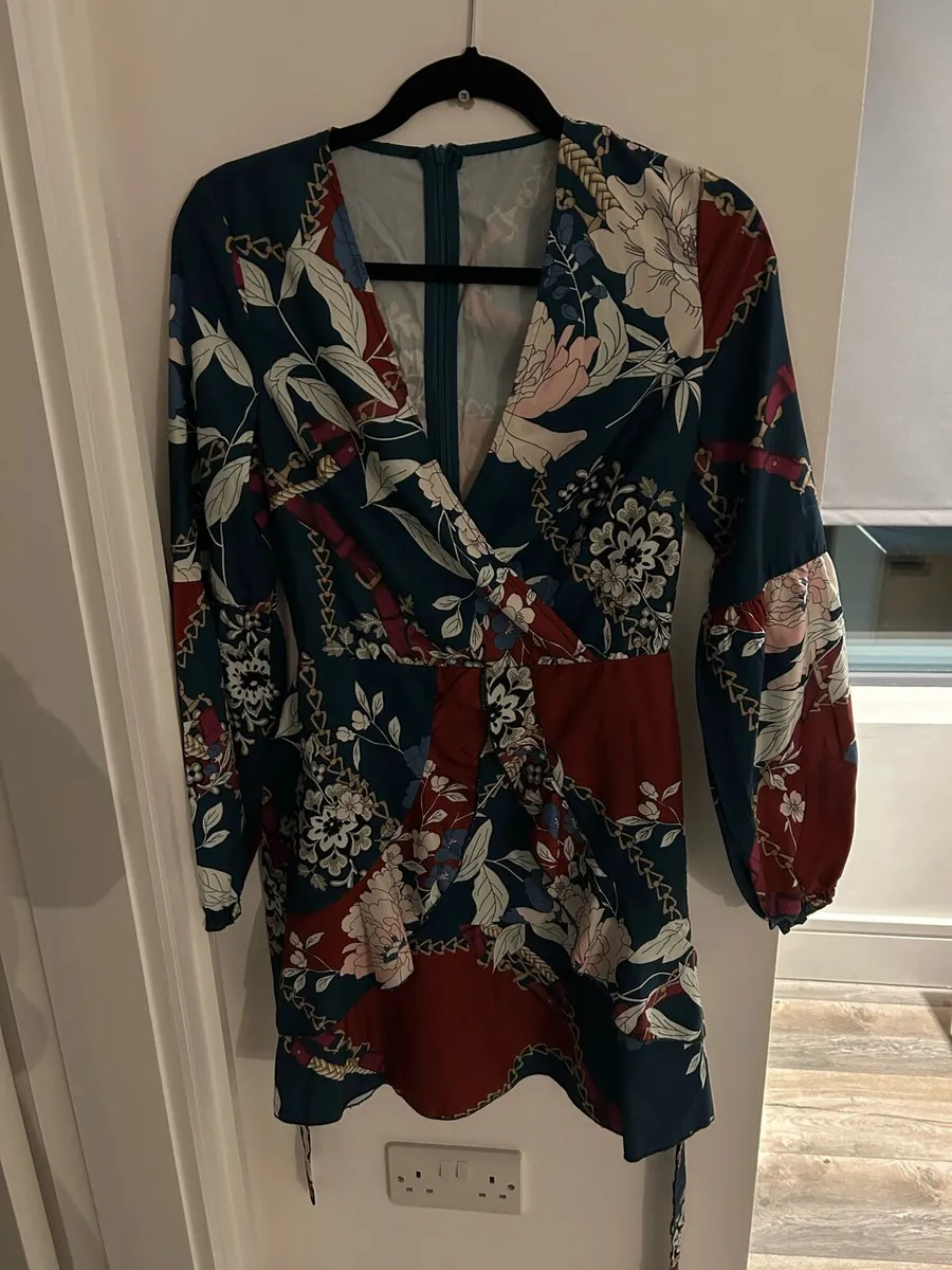 Parisians Wrap style dress